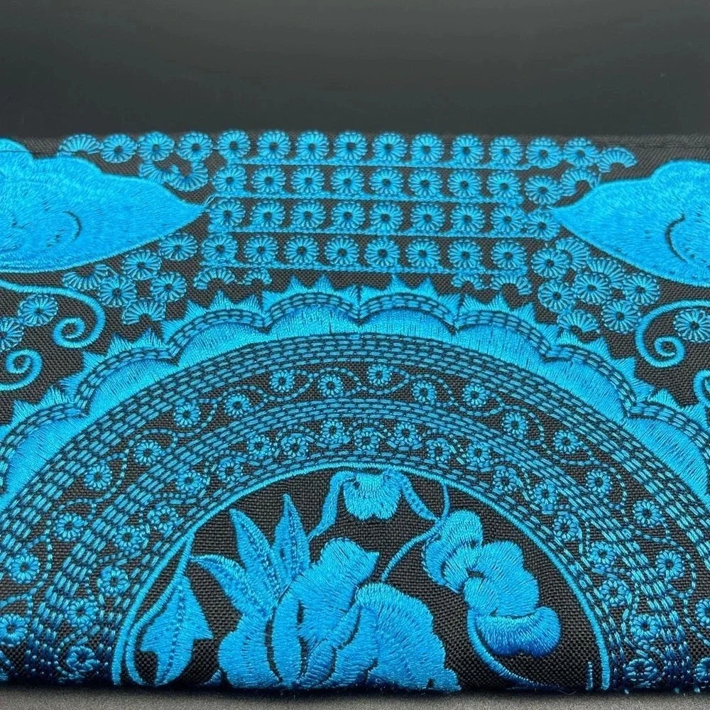N/A butterfly embroidered